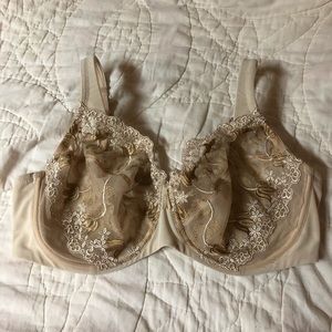 Wacoal Tan and Cream Lace Bra in 38DD